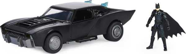 DC Comics Batmobile with 4  Batman Fashion